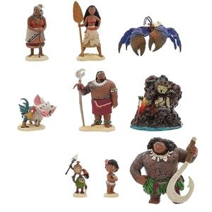 Moana 9 piece figurine set/cake toppers